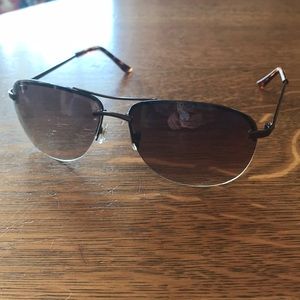 Banana Republic aviator sunglasses